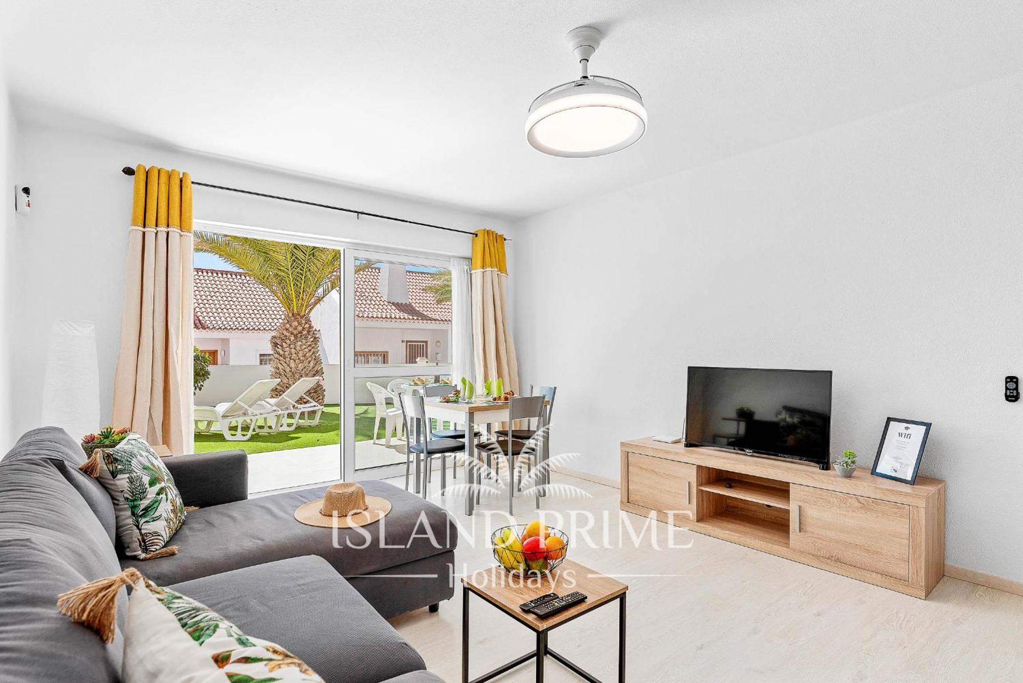 Appartement Seaviews Garden With Palms In Club Sc171